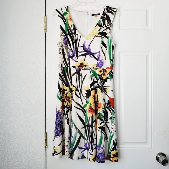 BEAUTIFUL FLORAL SLEEVELESS TOMMY HILFIGER DRESS SIZE 6 - Picture 7 of 16